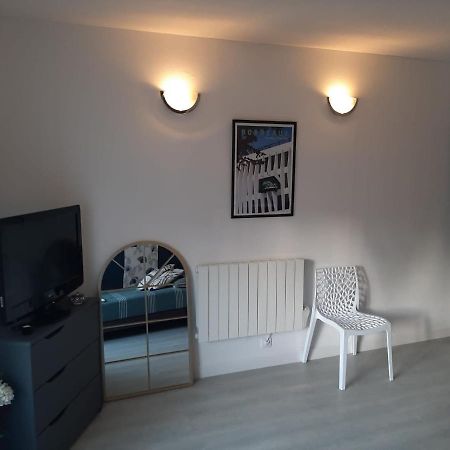 Appartement T1 Hyper Centre Avec Balcon Bordeaux Esterno foto