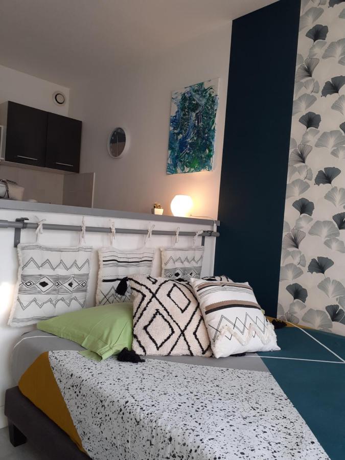 Appartement T1 Hyper Centre Avec Balcon Bordeaux Esterno foto